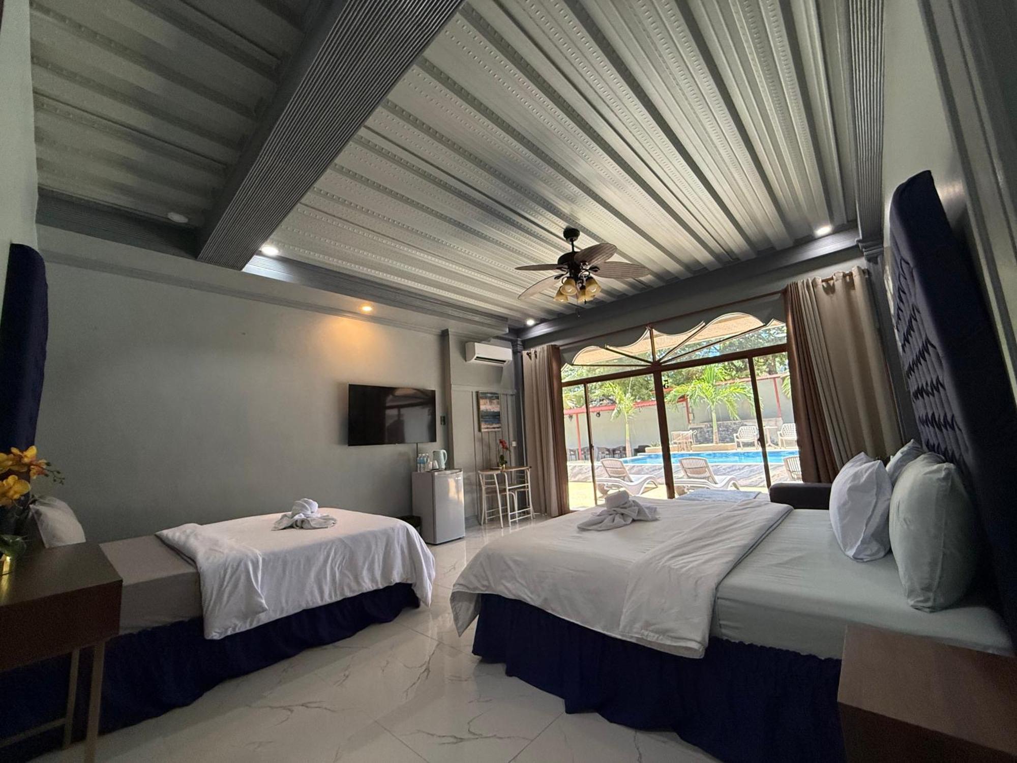 Lawson'S Beach Resort Сан-Хуан Экстерьер фото